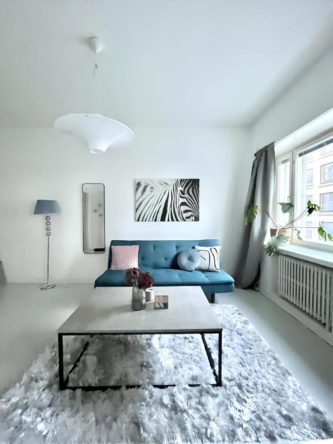 Апартаменти Stylish Studio At The Heart Of Гельсінкі Екстер'єр фото